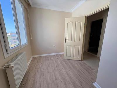 BALÇOVA TELEFERİH MAH'DE SİTE İÇERSİNDE İÇİ YENİLENMİŞ KİRALIK 3+1 DUBLEKS DAİRE