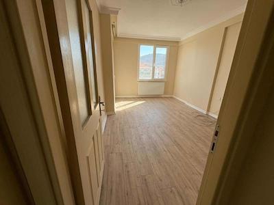 BALÇOVA TELEFERİH MAH'DE SİTE İÇERSİNDE İÇİ YENİLENMİŞ KİRALIK 3+1 DUBLEKS DAİRE