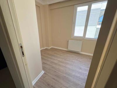 BALÇOVA TELEFERİH MAH'DE SİTE İÇERSİNDE İÇİ YENİLENMİŞ KİRALIK 3+1 DUBLEKS DAİRE