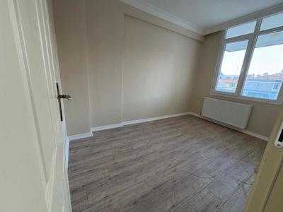 BALÇOVA TELEFERİH MAH'DE SİTE İÇERSİNDE İÇİ YENİLENMİŞ KİRALIK 3+1 DUBLEKS DAİRE