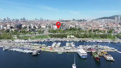 SATILIK ARSA KADIKÖY SAHİL YALI PARSELİ TİCARİ UYGUN MÜSTAKİL