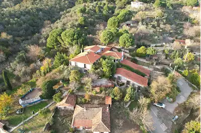 TUNCEL KURTİZ'İN KAZDAĞLARI'NDAKİ YAŞAYAN MİRASI SATIŞTA...