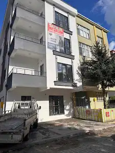 REMAX HÜSEYIN'DEN SATILIK ENGIZ'DE 2+0 LÜKS DAIRE