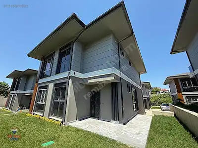 BAŞİSKELE YUVACIKTA MÜSTAKİL 4+1 KİRALIK VİLLA