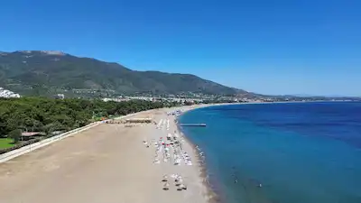 GÜMÜLDÜR GÜLKENT TATİL SİTESİNDE SATILIK 4+1 VİLLA/GÜVENLİKLİ HAVUZLU SİTE