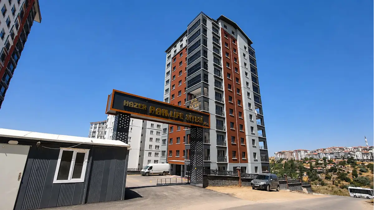 EGE MAHALLESİ'NDE SATILIK SIFIR 3+1 DAİRE