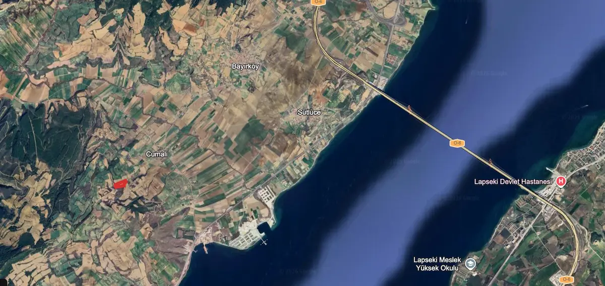 REMAX KAYA' DAN ÇANAKKALE GELİBOLU' DA BOĞAZ MANZARALI YATIRIMLIK ARAZI