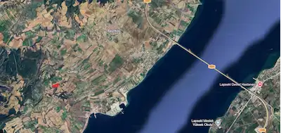REMAX KAYA' DAN ÇANAKKALE GELİBOLU' DA BOĞAZ MANZARALI YATIRIMLIK ARAZI
