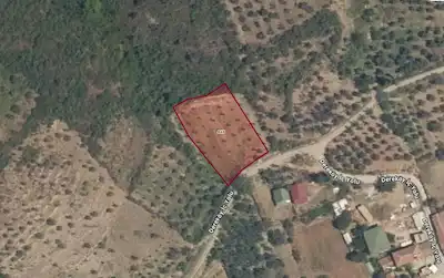 İZNİK DEREKÖY SATILIK HAVUTLARDA 1462 M2 KÖYE YAKIN ARSA