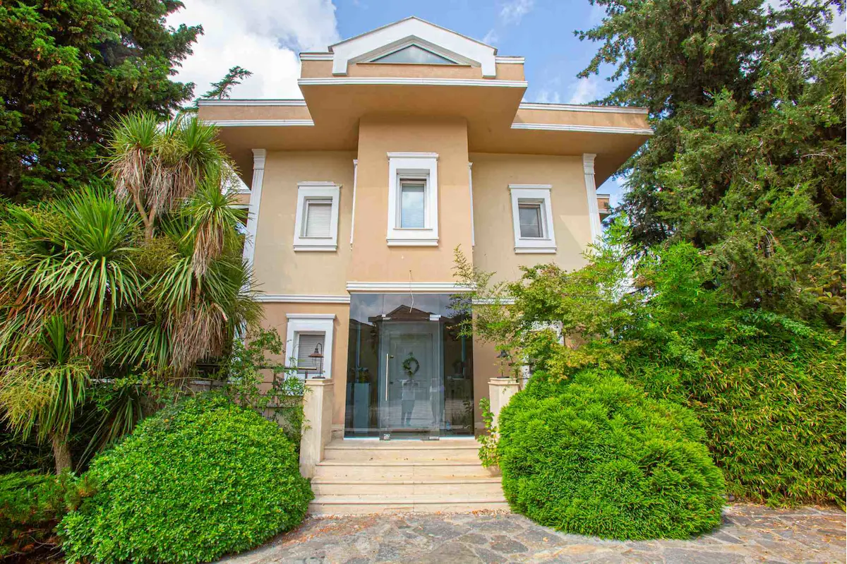 ZEKERİYAKÖY PALMİYE KONAKLARI’NDA | YENİLENMİŞ | MASRAFSIZ |  SATILIK TAM MÜSTAKİL VİLLA