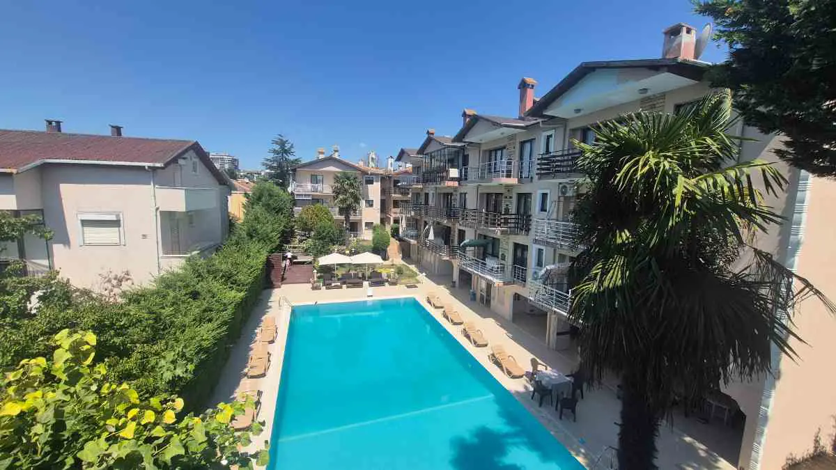 Property image 8