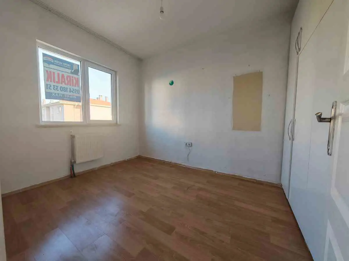 REMAX DOĞU'DAN ÇAYDAÇIRA'DA KİRALIK 1+1 TOKİ