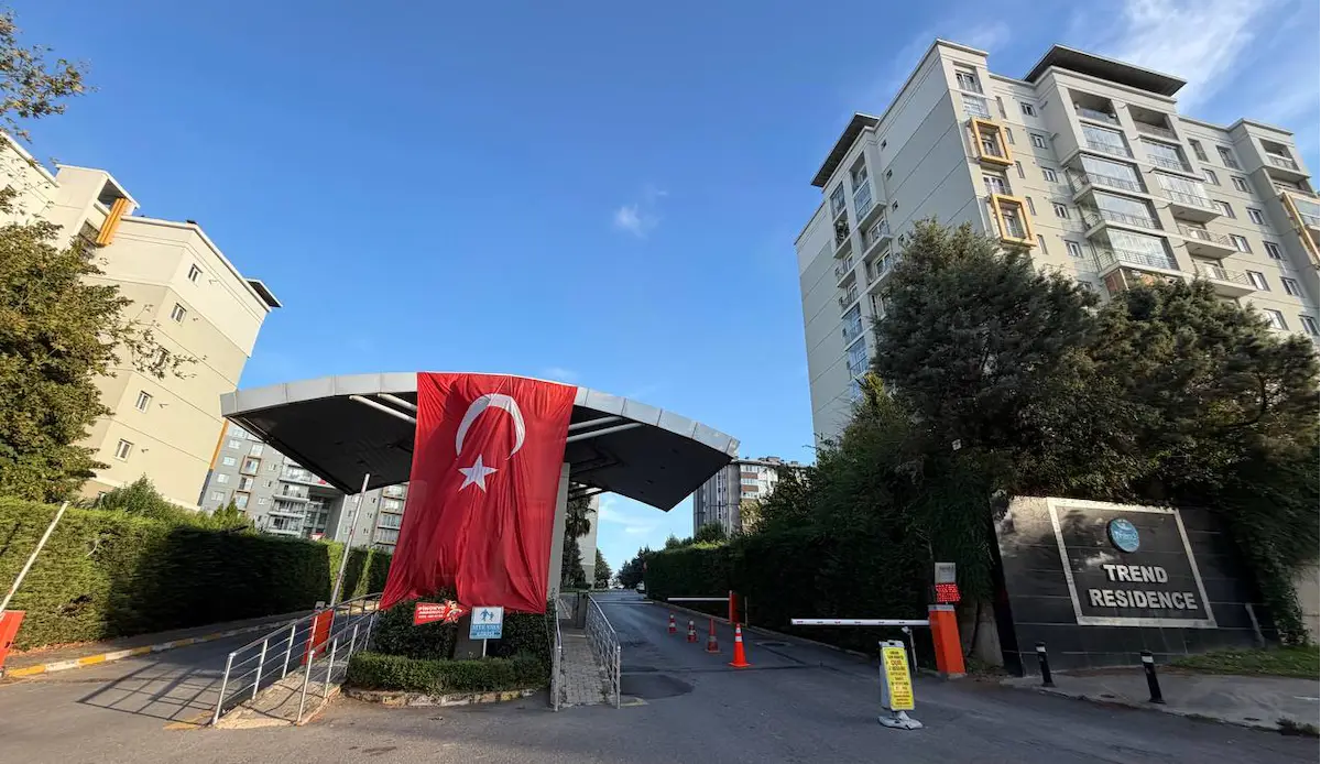 BOŞ SATILIK 2+1 DUMANKAYA TREND ARA KAT PEYZAJ - HAVUZ MANZARALI