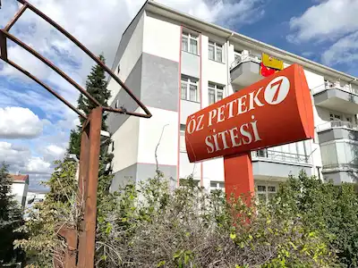 BATIKENT ÖZPETEK 7 SİTESİ’NDE KİRALIK 3+1 DAİRE