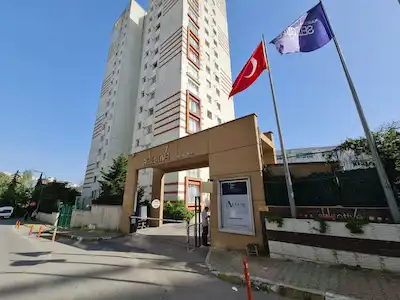 SELECTİVE KARTAL EVLERİ DENİZ MANZARALI BALKONLU KİRALIK 1+1