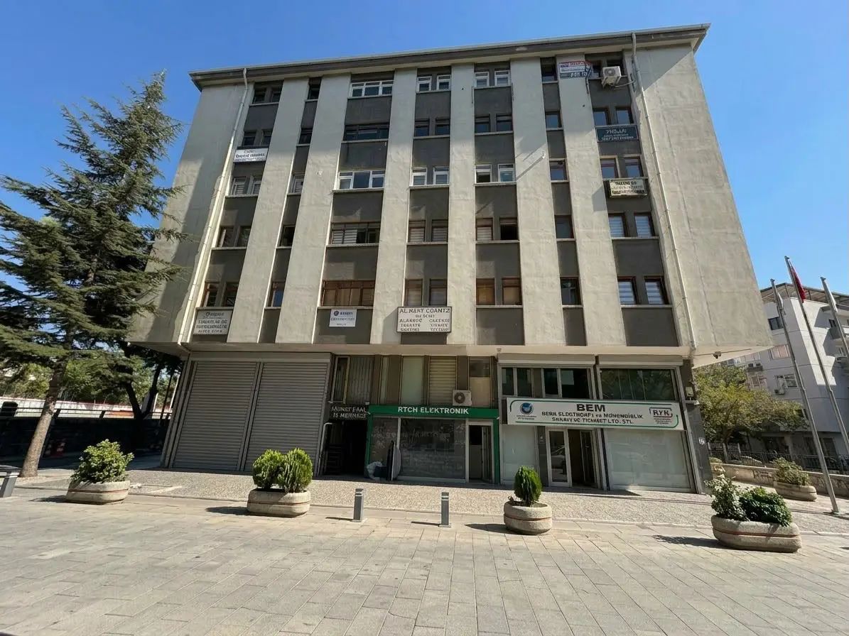 Property image 4