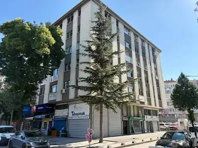 SIHHIYE ADLİYESİNE YÜRÜME MESAFESİ YAPILI 2+1 OFİS/BÜRO