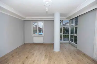 SANCAKTEPE SAMANDIRA’DA SİTE İÇİNDE GÜVENLİKLİ, METROYA YAKIN SATILIK 3+1 DAİRE