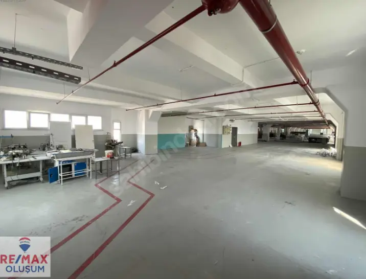 212 AVM YAKINI İNDİTEX VE ZARA ONAYLI 2. KAT 1.550 M2 İMALATHANE