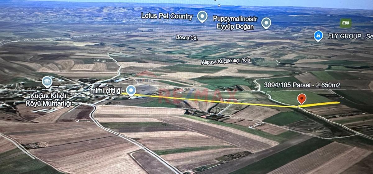 SİLİVRİ KÜÇÜKKILIÇLI KÖYÜ SATILIK YOL KENARI MÜSTAKİL TAPULU 2.650 M2 ARSA