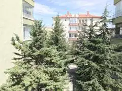 LALAHAN'DA FULL YAPILI SİTE İÇERİSİNDE 3+1 140M2 FIRSAT DAİRESİ