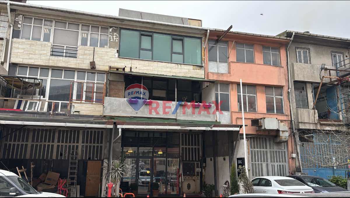 İKİTELLİ OSB ÇEVRE SANAYİ SİTESİ 350 M2 KİRALIK İŞYERİ