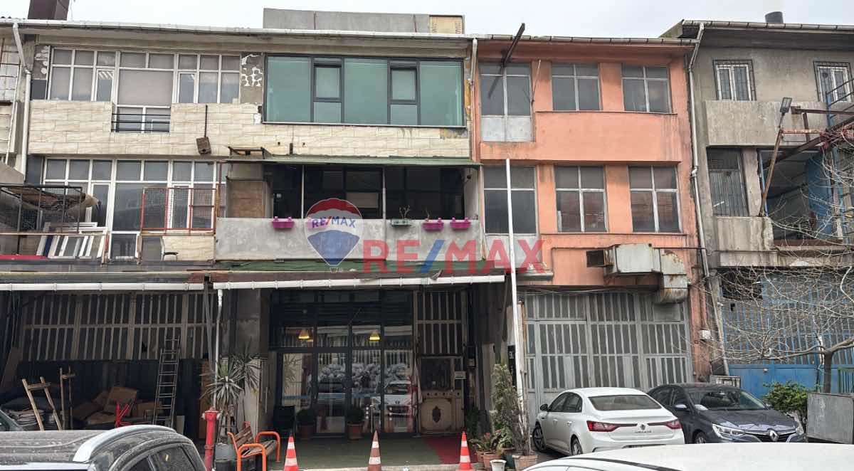 İKİTELLİ OSB ÇEVRE SANAYİ SİTESİ 350 M2 KİRALIK İŞYERİ