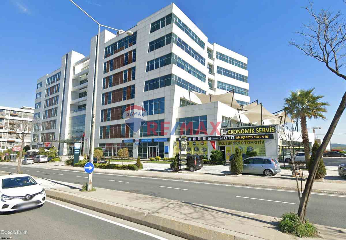 KURTKÖY TEKNOPARK’IN TAM KARŞISI, AIRPORT PLAZA’DA, 1224M2 OFİS KATI