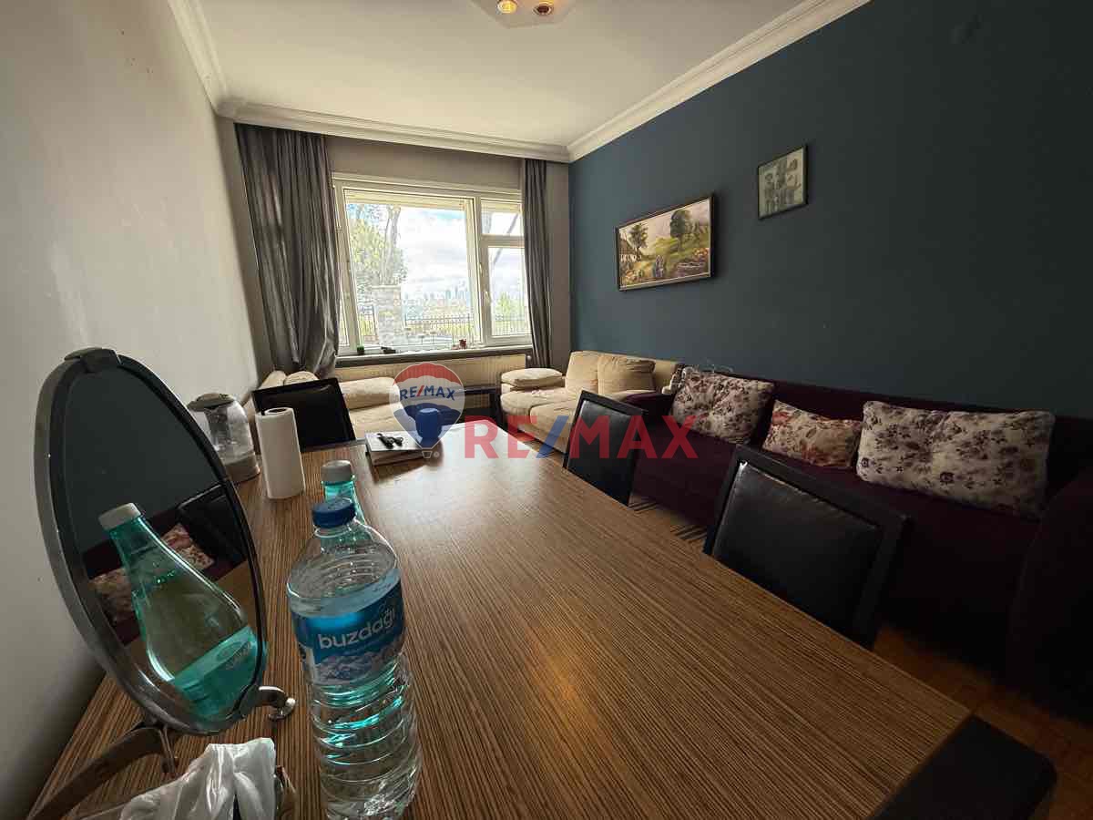 ÜSKÜDAR SULTANTEPE FETHİ PAŞA KORUSUNA KOMŞU SATILIK DAİRE