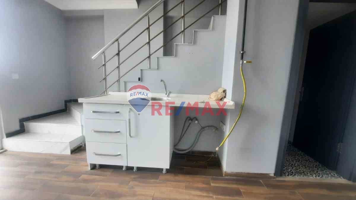 ALİKAHYA KAVANİUM SİT.BÖLGSİNDE KİRALIK 2+1 DUBLEKS OFİS KATI