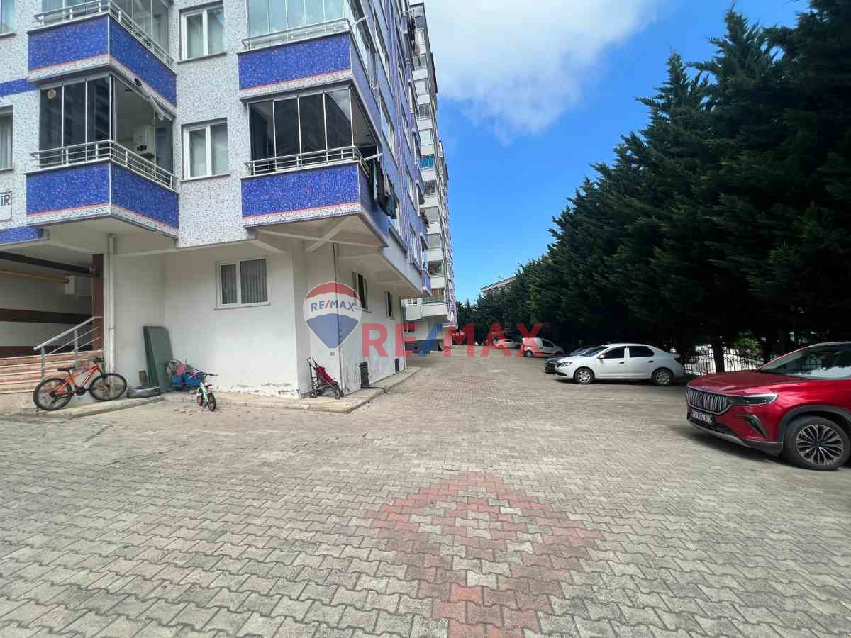 ÇUKURÇAYIR MAVİŞEHİR SİTESİN DE 3+1 KİRALIK DAİRE