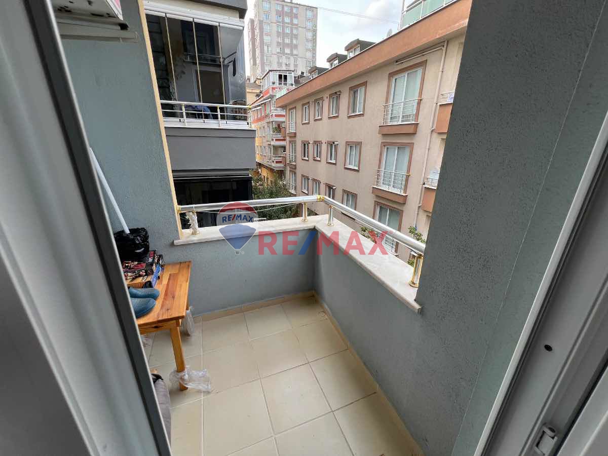 ÜMRANİYE ÇAMLIK'TA BAKIMLI GENİŞ MODERN 2+1 KİRALIK DAİRE