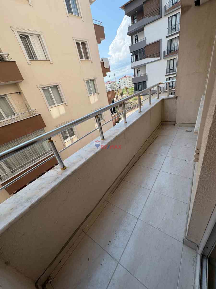 REMAX İLKE'DEN ŞÜKRÜPAŞA'DA 3+1 KİRALIK DAİRE