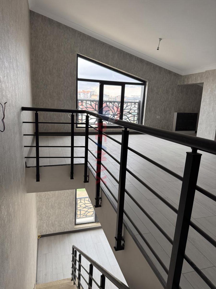 GÖLBAŞI İNCEK EŞSİZ KONUMDA 3+1 DUBLEKS DAİRE