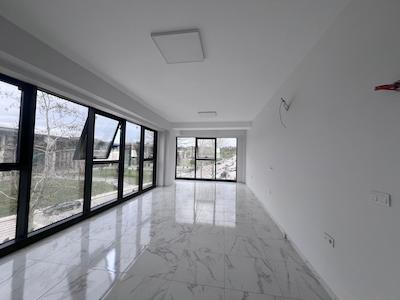 BAŞISKELE BELEDIYE KARŞISI KIRALIK OFIS