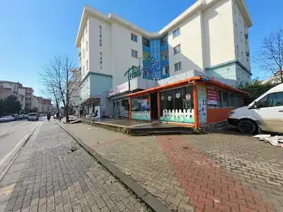 SANCAKTEPE SITE TICARI ALAN GİRİŞ KAT 70 M² NET DÜKKAN  | KREDİYE UYGUN 