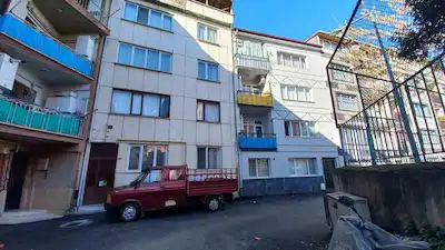 KURTULUŞ MAHALLESİNDE KİRALIK DAİRE