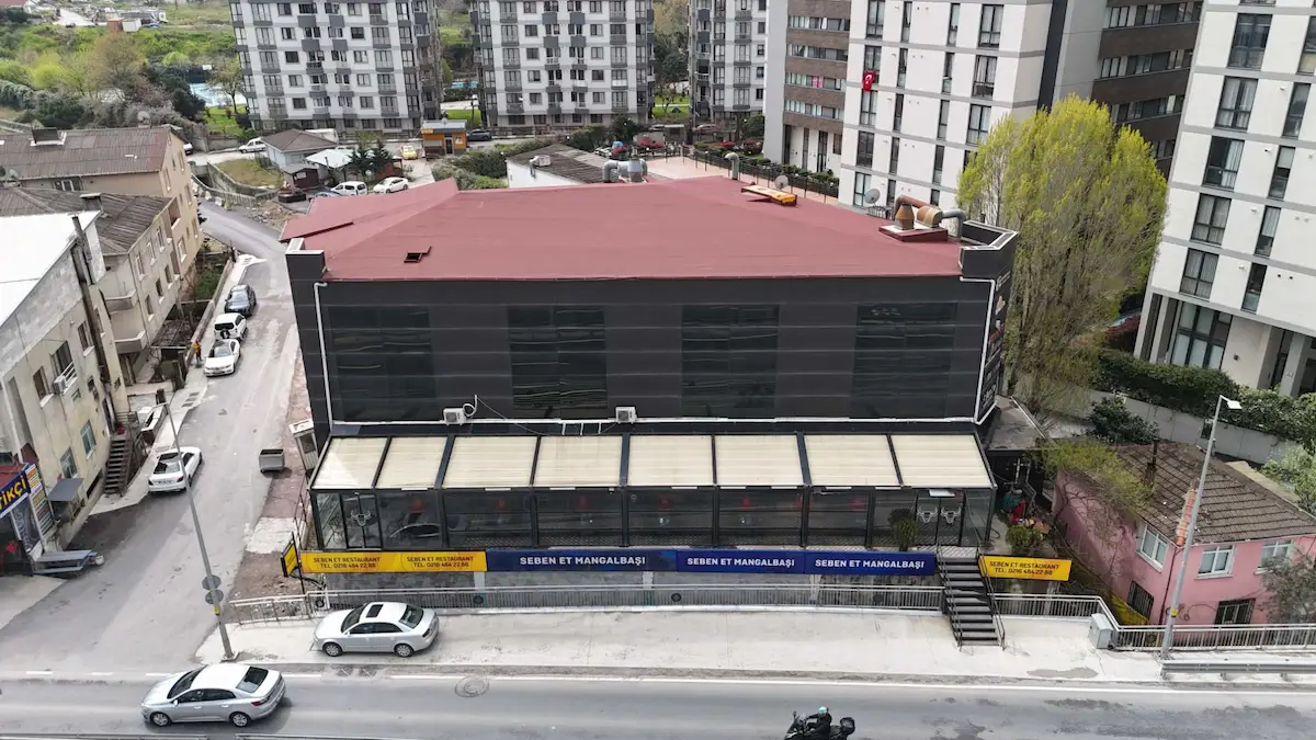 ÇEKMEKÖY'DE KOMPLE BİNA
