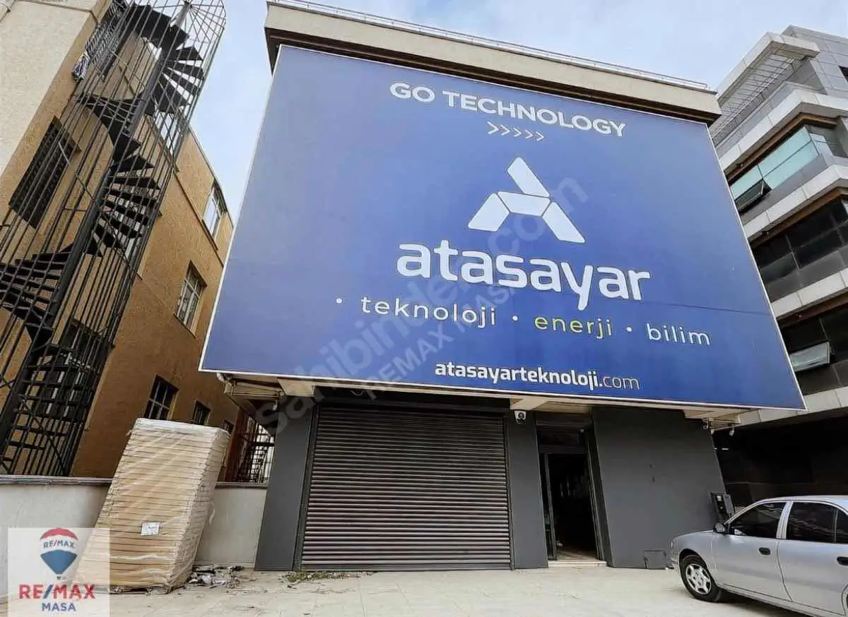PENDİK GÜZELYALI E-5 CEPHELİ 200 M² KİRALIK DÜKKAN/İŞYERİ