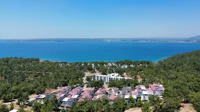 FULL DENİZ MANZARALI 288 M² VİLLA ARSASI 2 KAT İMARLI