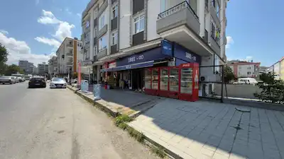 ATAKUM CUMHURİYET MAH.’DE KİRACILI SATILIK DÜKKAN