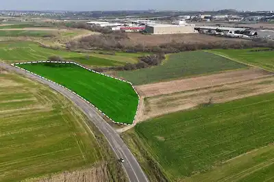 VELİMEŞEDE FABRİKALARA KOMŞU 5.494 M2 TEK TAPU MÜSTAKİL ARAZİ