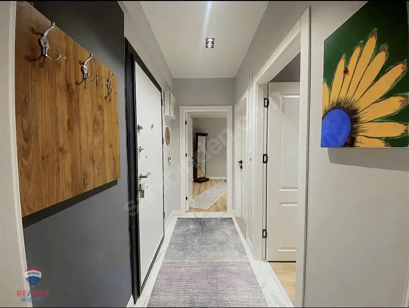 KOMBİLİ, CAM BALKONLU VE EŞYALI SATILIK 2+0 DAİRE