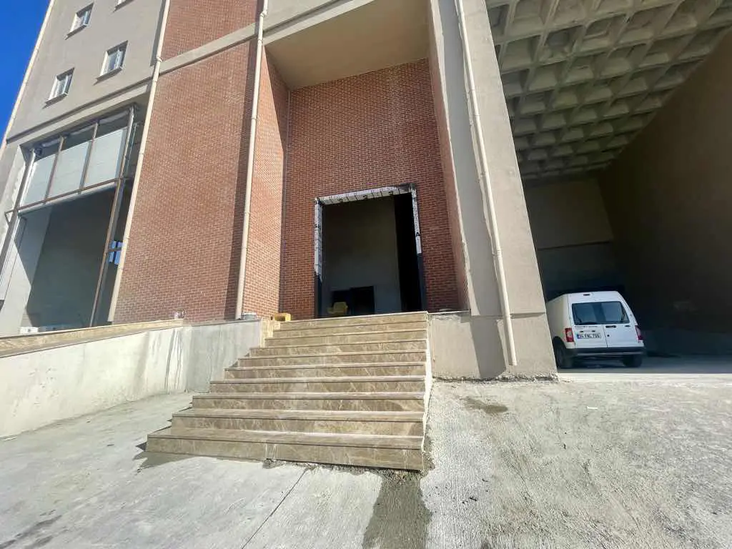 Property image 8