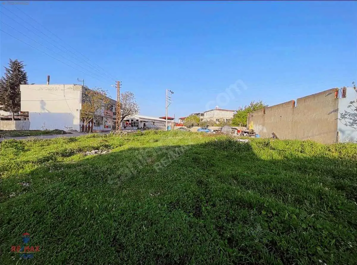 EYÜPSULTAN MAHALLESİNDE SATILIK MÜSTAKİL ARSA