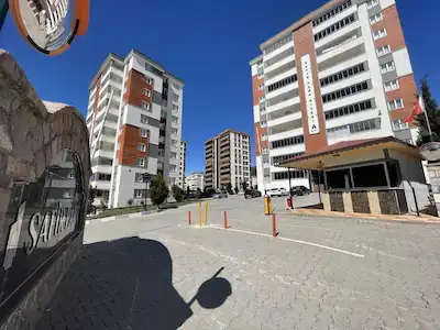 REMAX YENİ'DEN HAYDARBEY'DE 4+1 ~ EKSİKSİZ SİTE EKSİKSİZ DAİRE ~