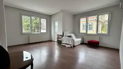 ALİ PAŞA CADDE’SİNDE 2+1 | 70 M² TEMİZ | BALKONLU | KİRALIK DAİRE