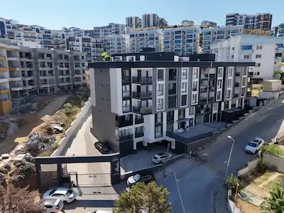 KUŞADASI BEMKA PARADİSE’DA SATILIK 1+1 DAİRE