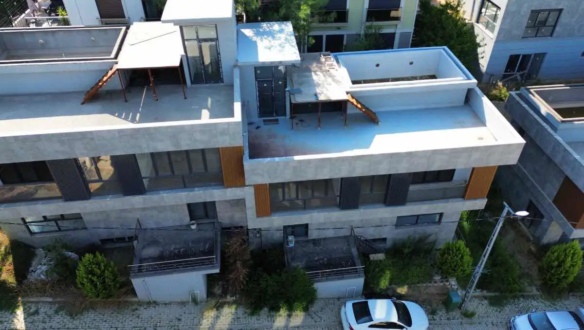 ÇAMLIBELDE SİTESİNDE KİRALIK 3+2 MÜSTAKİL KİRALIK VİLLA
