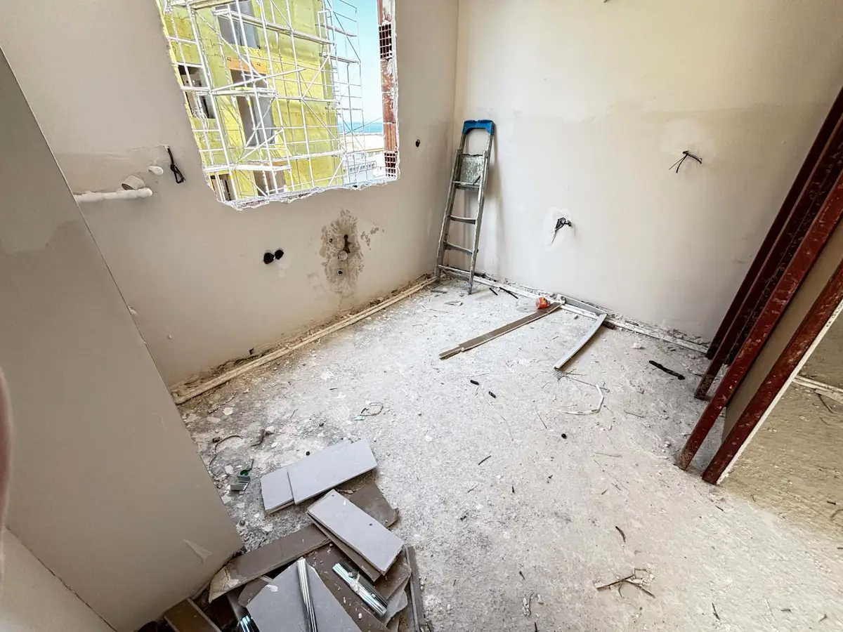 ADATEPE DE SIFIR EBEVEYN BANYOLU K. OTOPARKLI 2+1 SATILIK DAİRE
